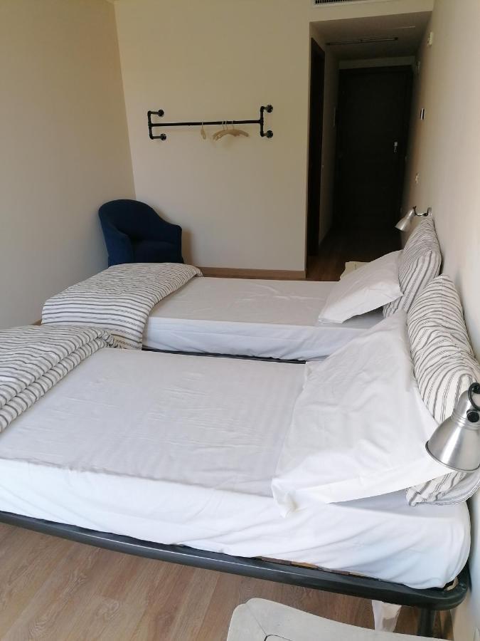 Ferrari Formula 1 Hotel Orio al Serio Bagian luar foto