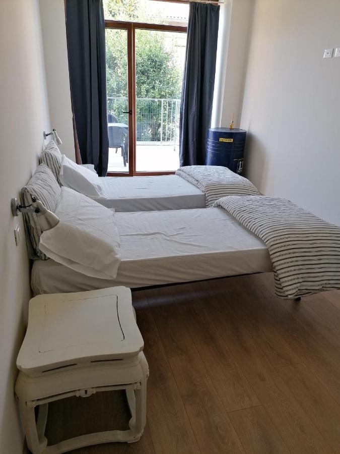 Ferrari Formula 1 Hotel Orio al Serio Bagian luar foto