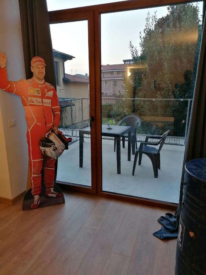 Ferrari Formula 1 Hotel Orio al Serio Bagian luar foto